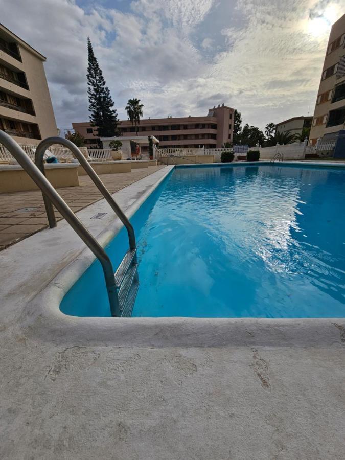 Fayser 108 Beachfront With Direct Pool Access From Terrace Арона Екстер'єр фото