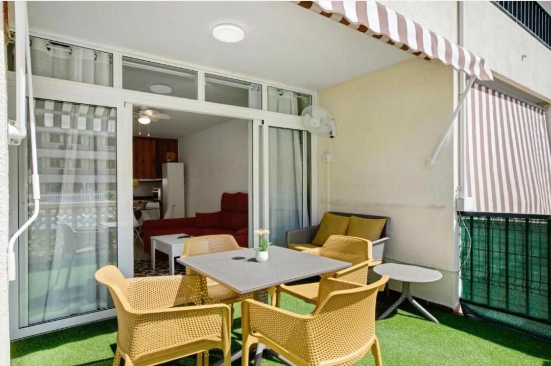 Fayser 108 Beachfront With Direct Pool Access From Terrace Арона Екстер'єр фото